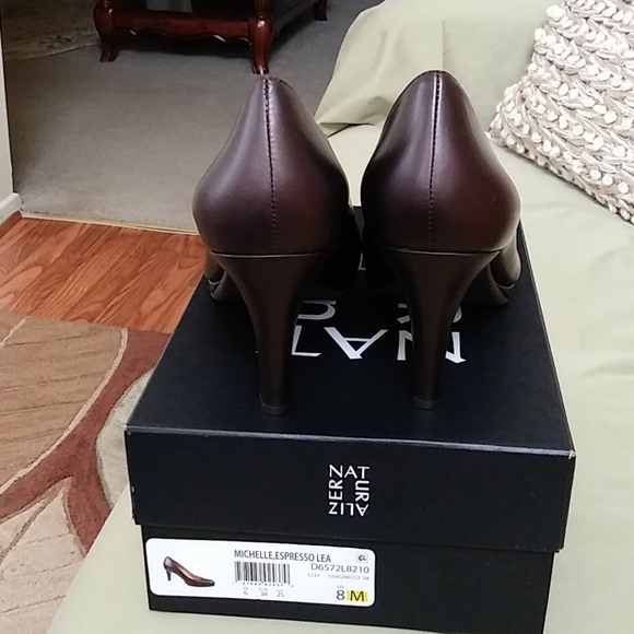 Women shoes - Picture 5 of 5